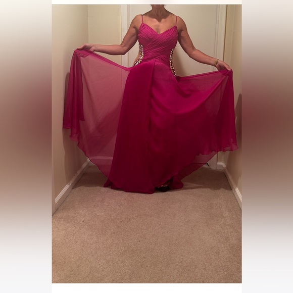 Designer boutique gown La Blanca fushia size 40 fits size 2/4 us worn once - Picture 11 of 11